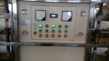 安徽不銹鋼表面處理用4噸單級凈水設(shè)備